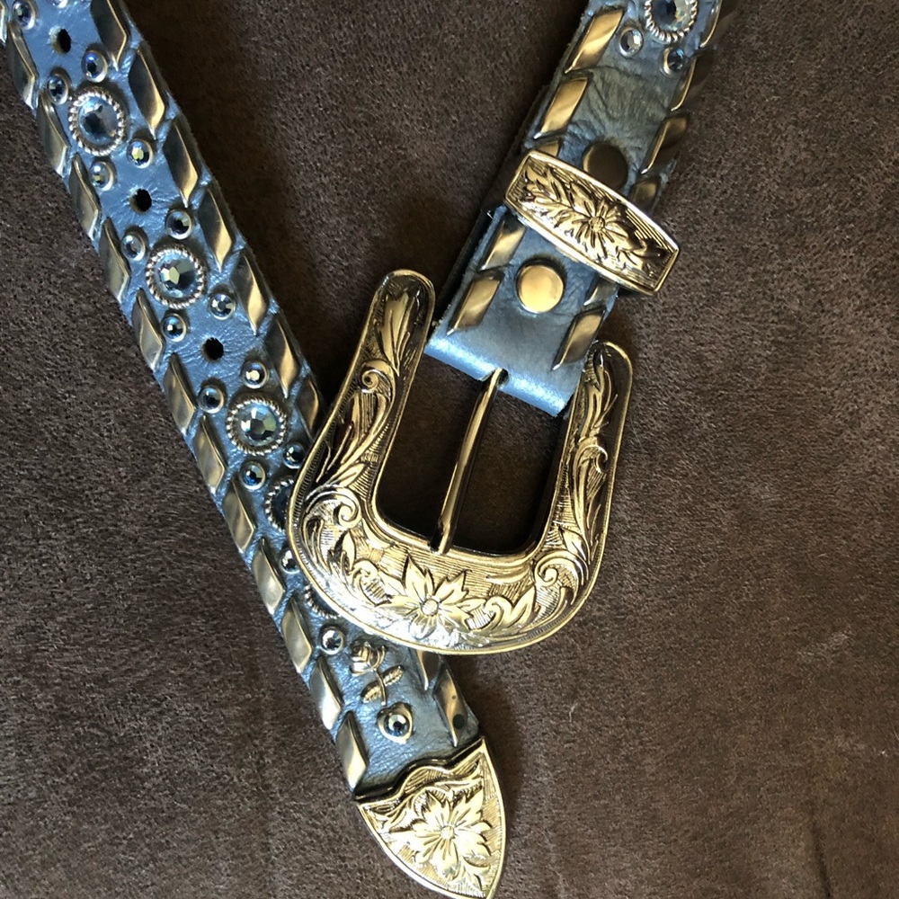 Blue Kippys leather belt size 31